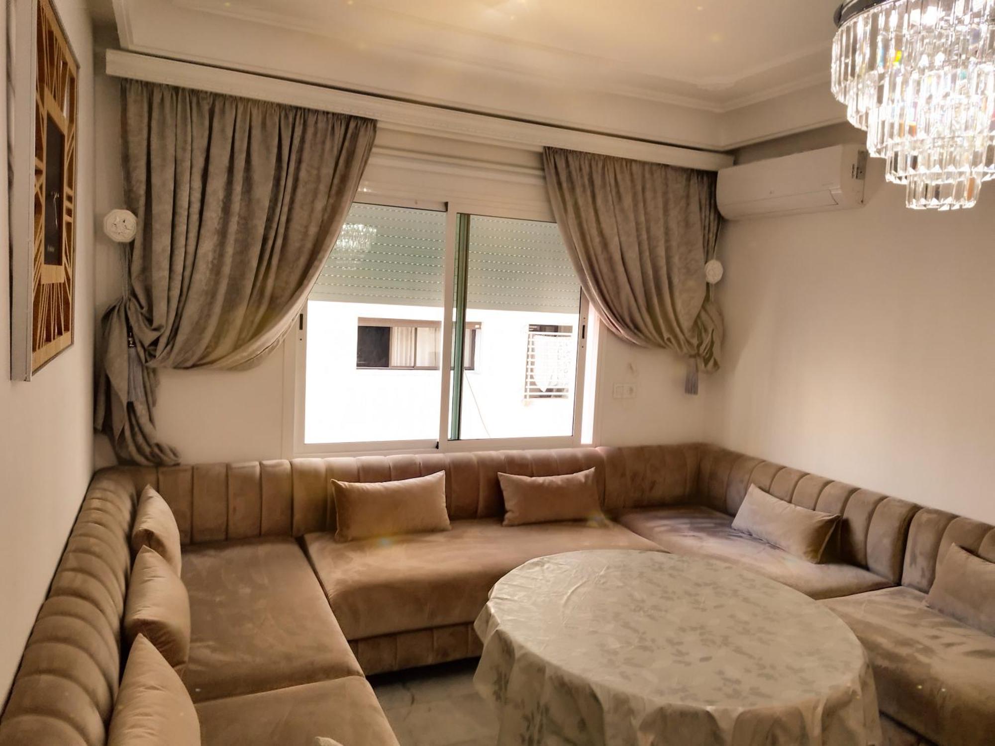 Incroyable Appartement A Playa Enface Cafe Sky 17 Tangier Bagian luar foto